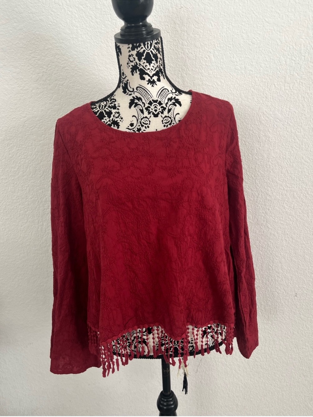 Skylar + Jade Burgundy Fringe Hem Boho Blouse XL NWT Long Sleeve Paisley Top